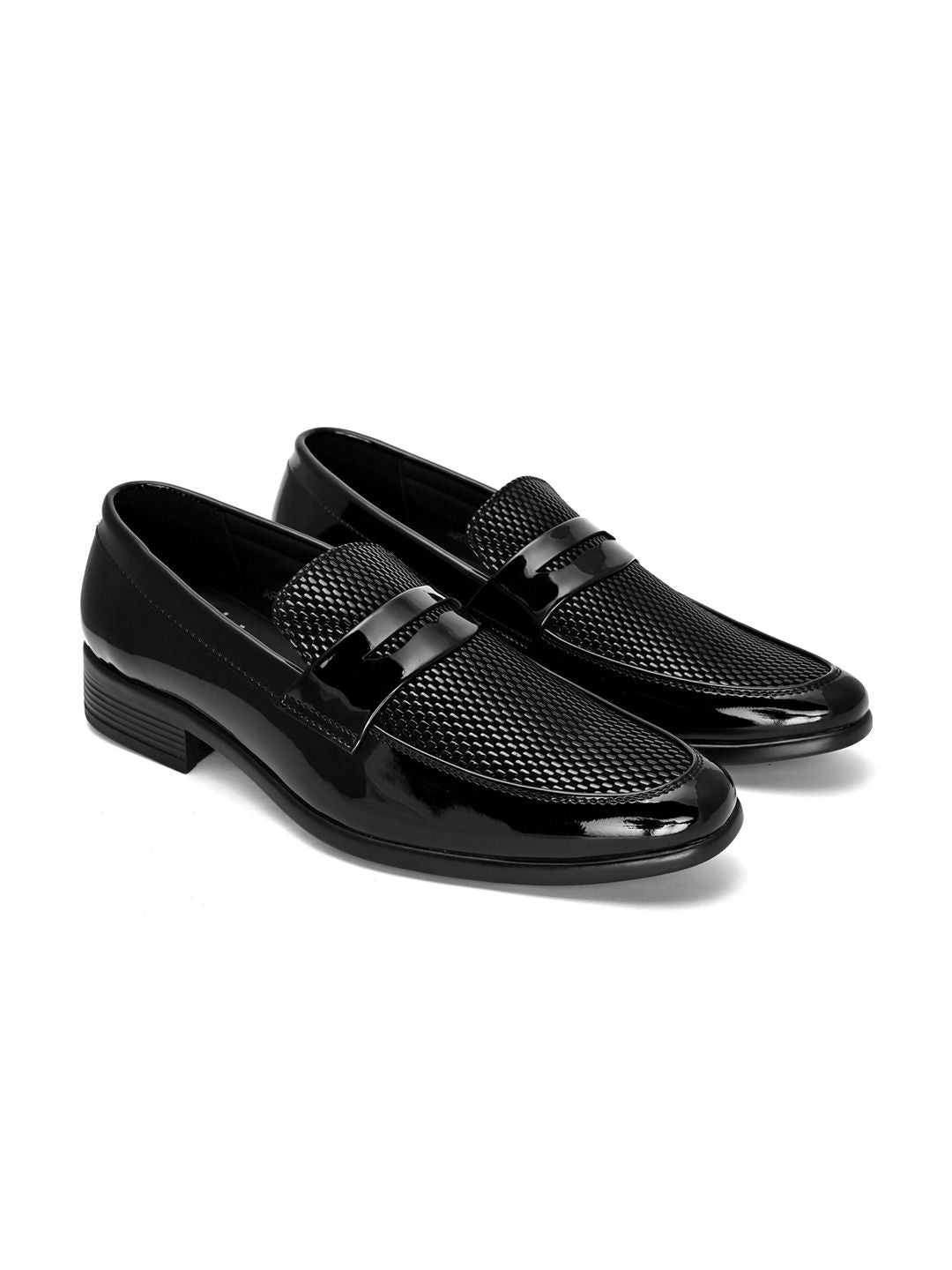  Hydes N Hues Men Black Textured Formal Slip-Ons