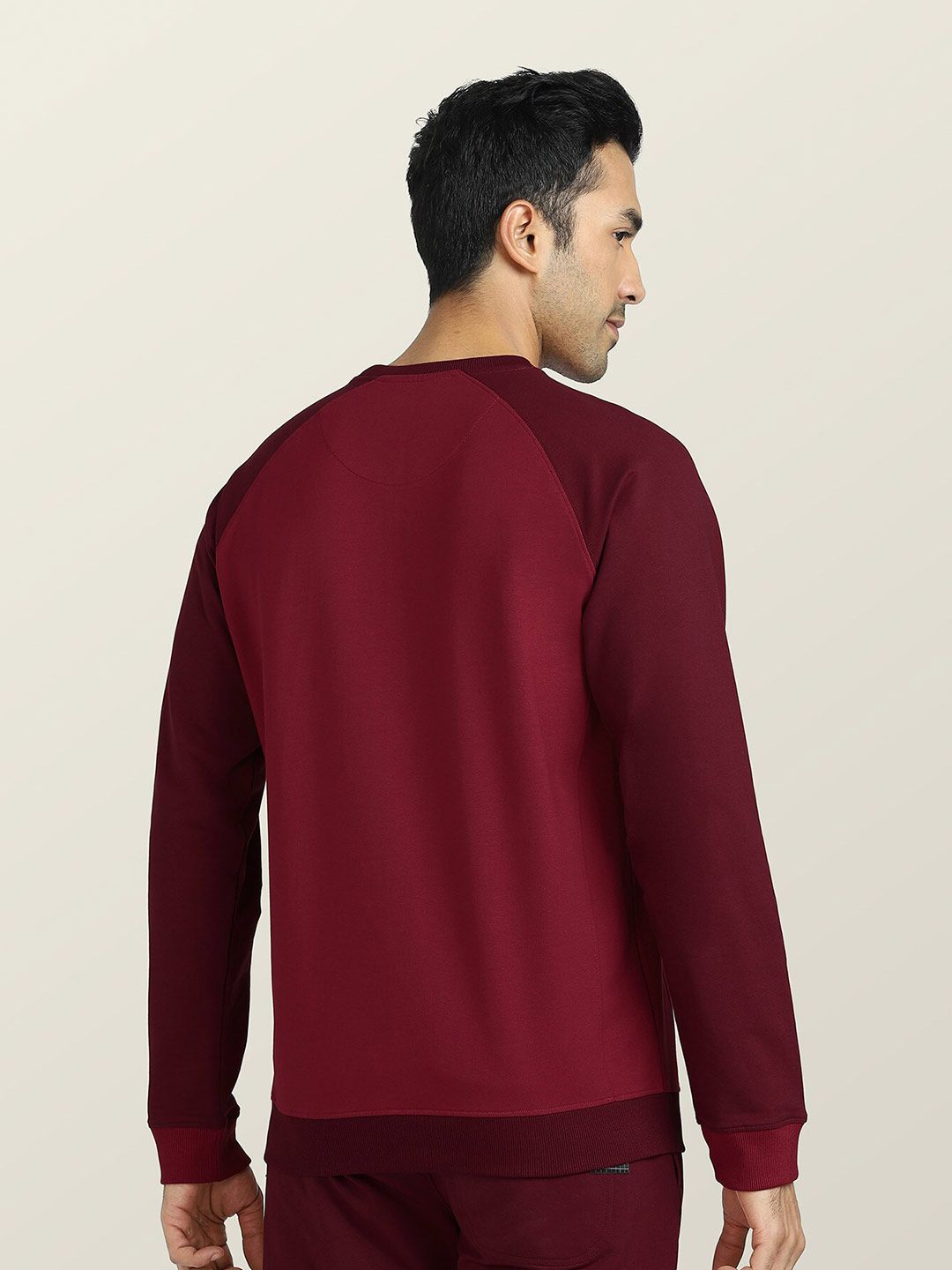  XYXX Men Maroon Cotton Antimicrobial Sweatshirt