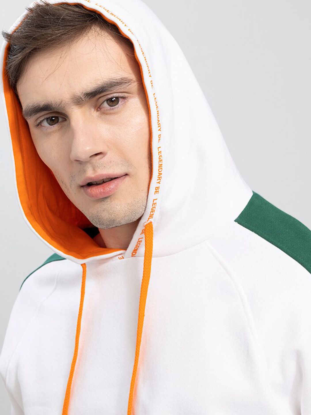  Snitch White And Green Typography Printed Hooded Cotton Sweatshirt