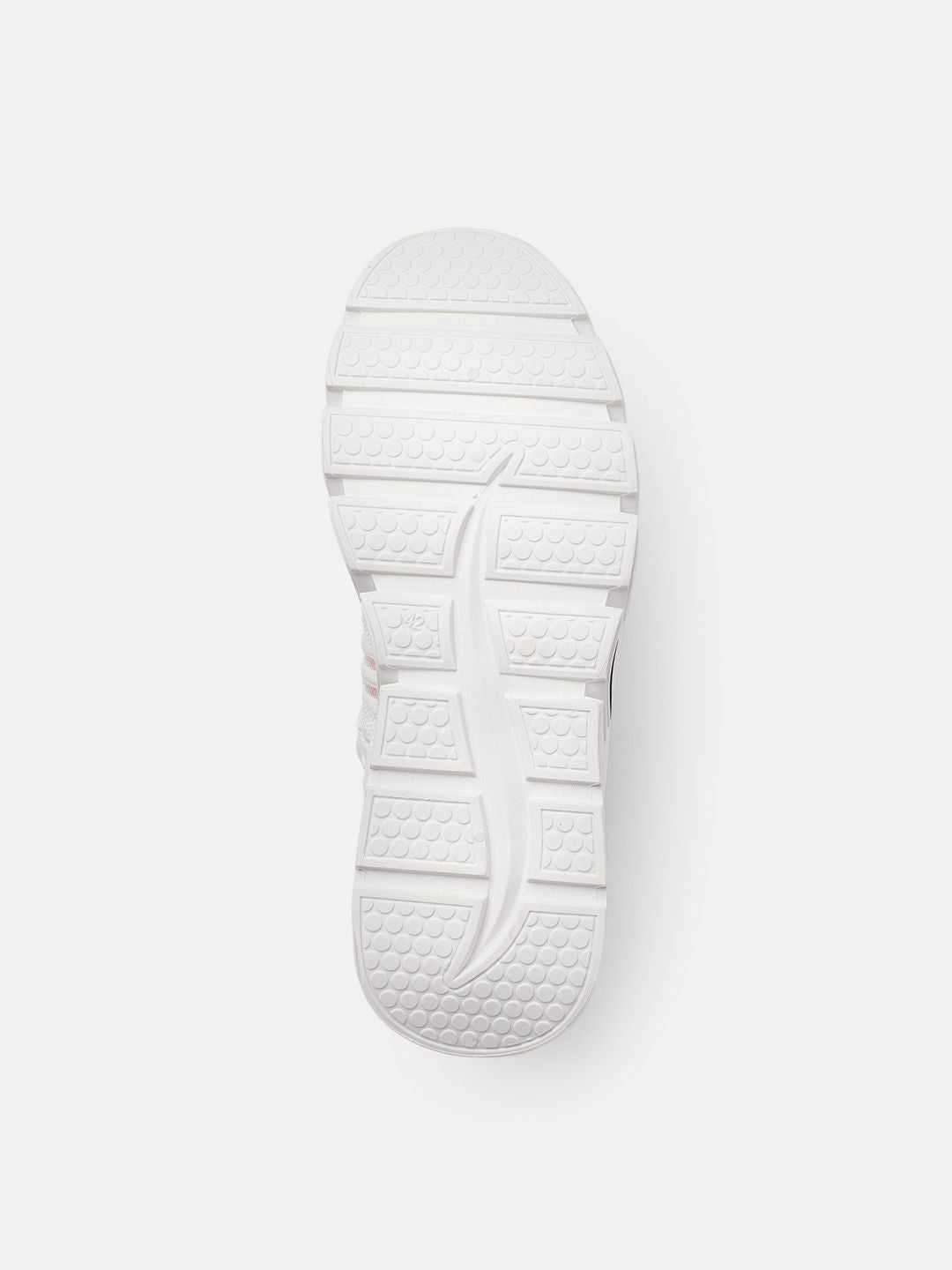  Mast & Harbour Men White Textured Running Shoes