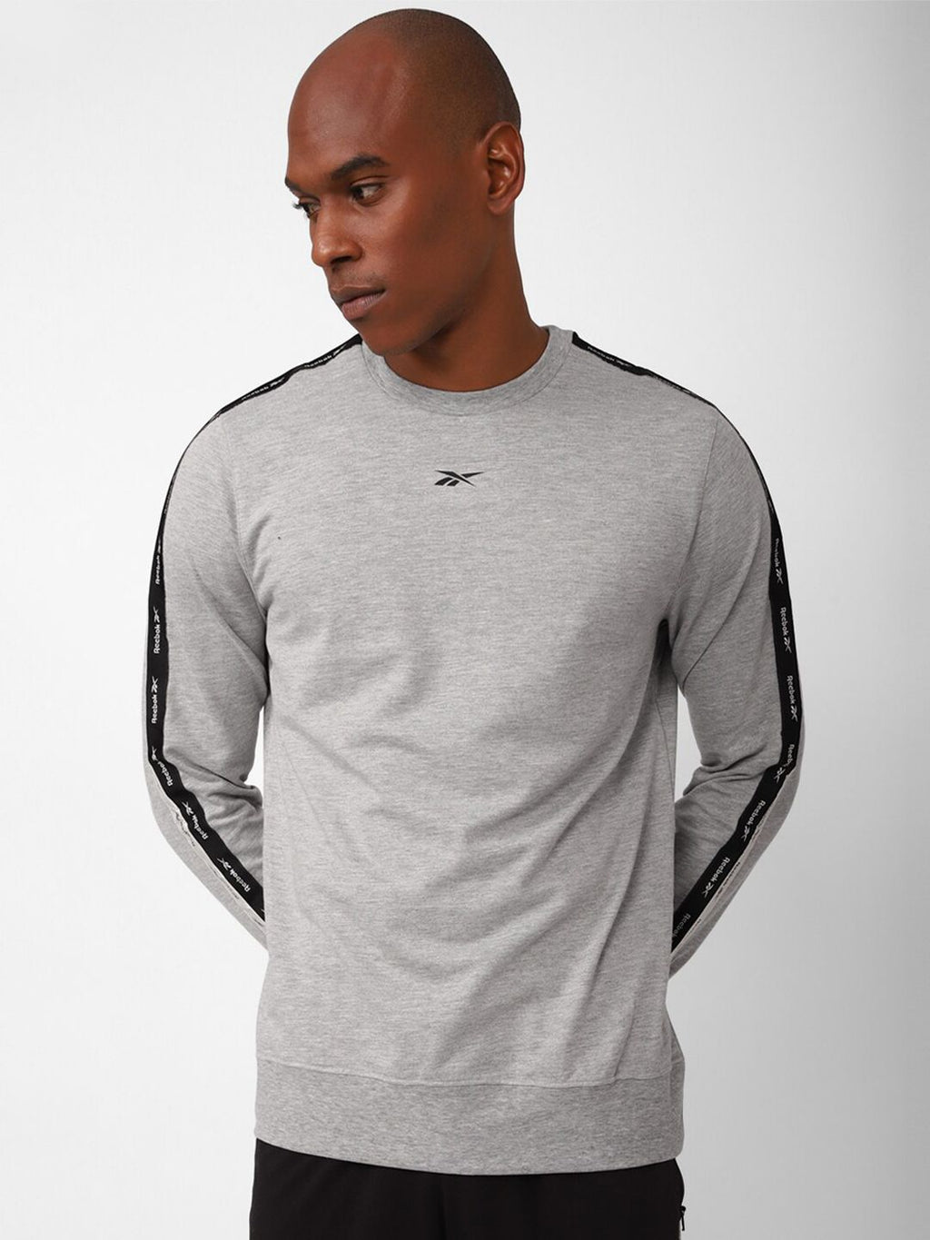  Reebok Men Training Essentials Dual Tape Enh Sweatshirt