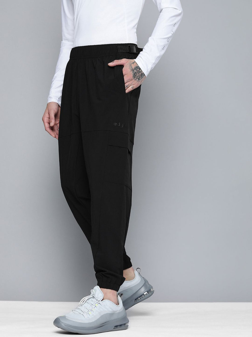  HRX By Hrithik Roshan EDGE Men Black Brand Carrier Joggers