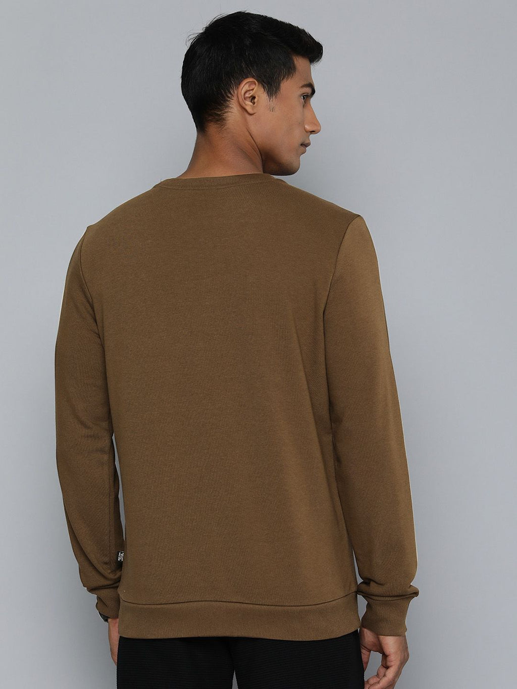  Puma Men Olive Green Crew Regular Fit Sweatshirt With Printed Detail