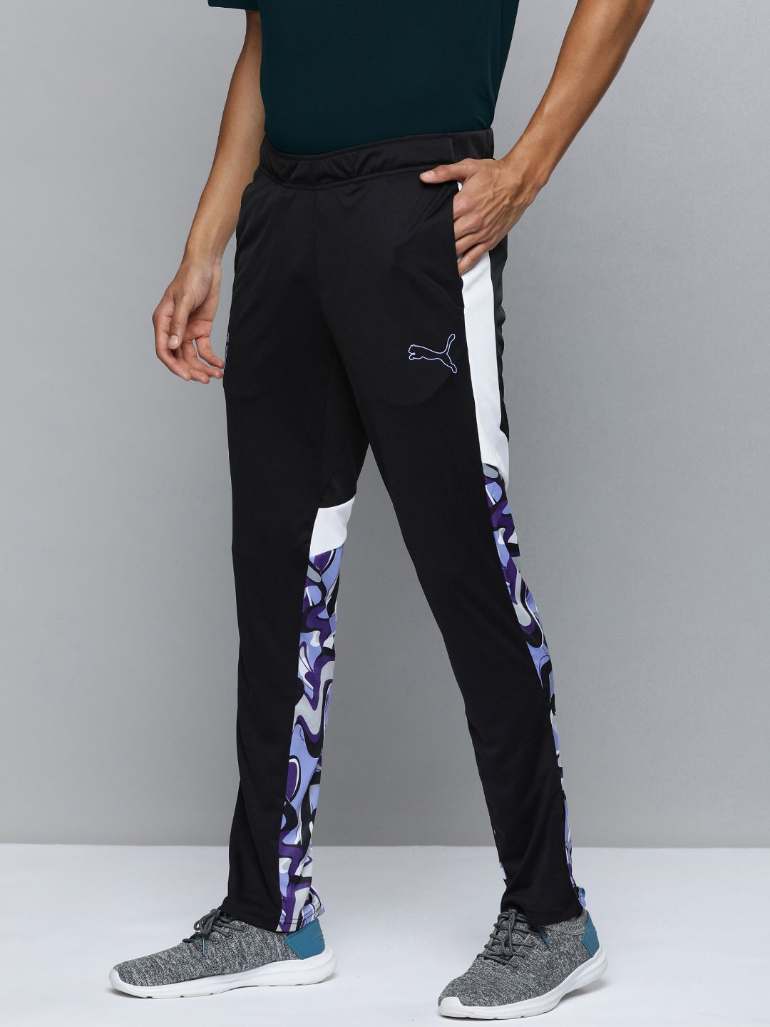  Puma Men Neymar Jr. Creativity Printed Dry Cell Mid-Rise Foot Ball Track Pants