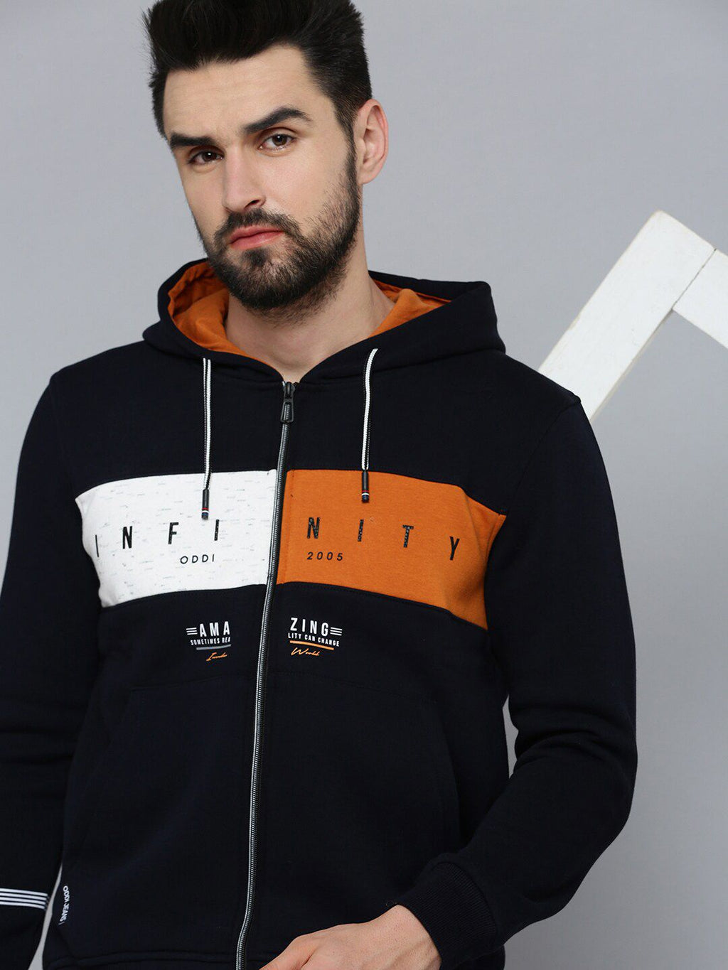  SHOWOFF Typography Printed Hooded Neck Cotton Sweatshirt