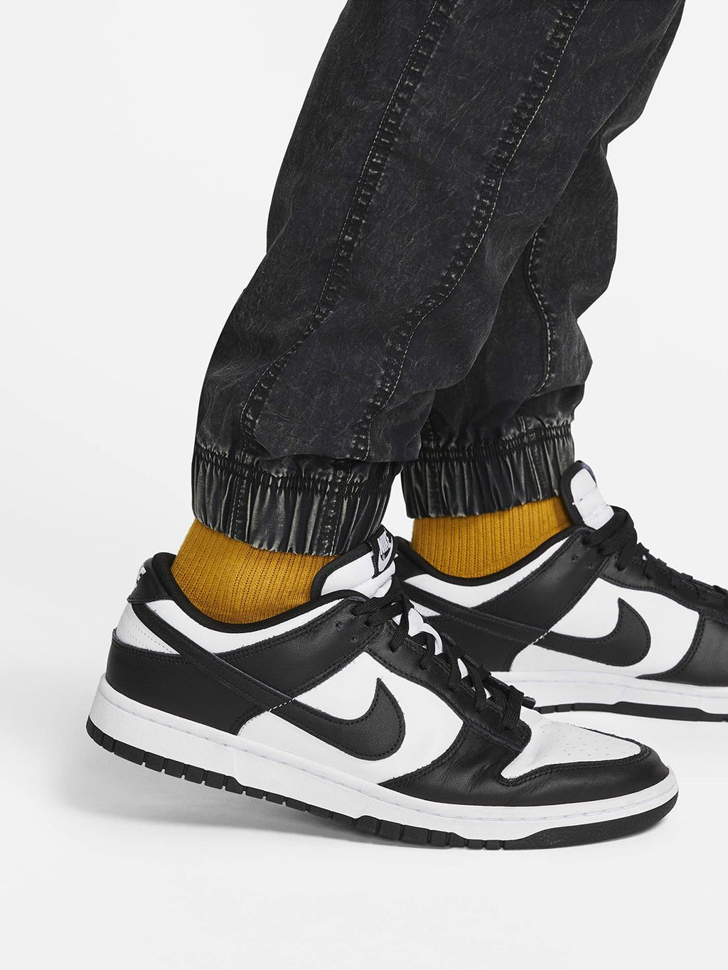  Nike Club+ Men Cotton Unlined Woven Joggers