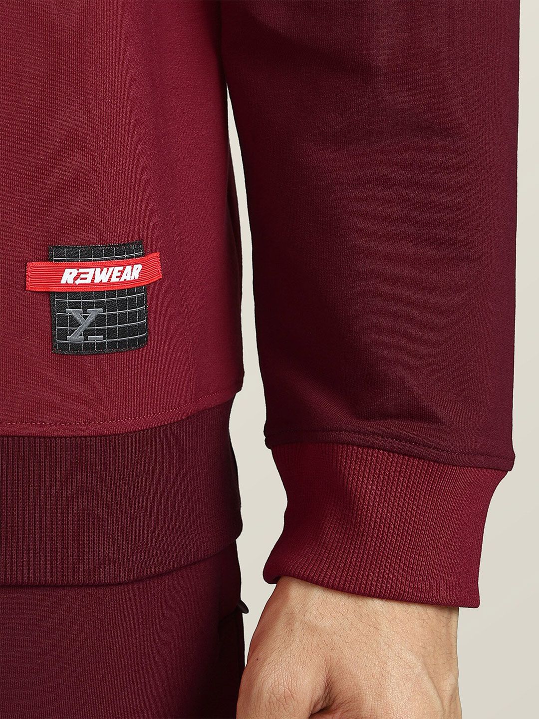  XYXX Men Maroon Cotton Antimicrobial Sweatshirt