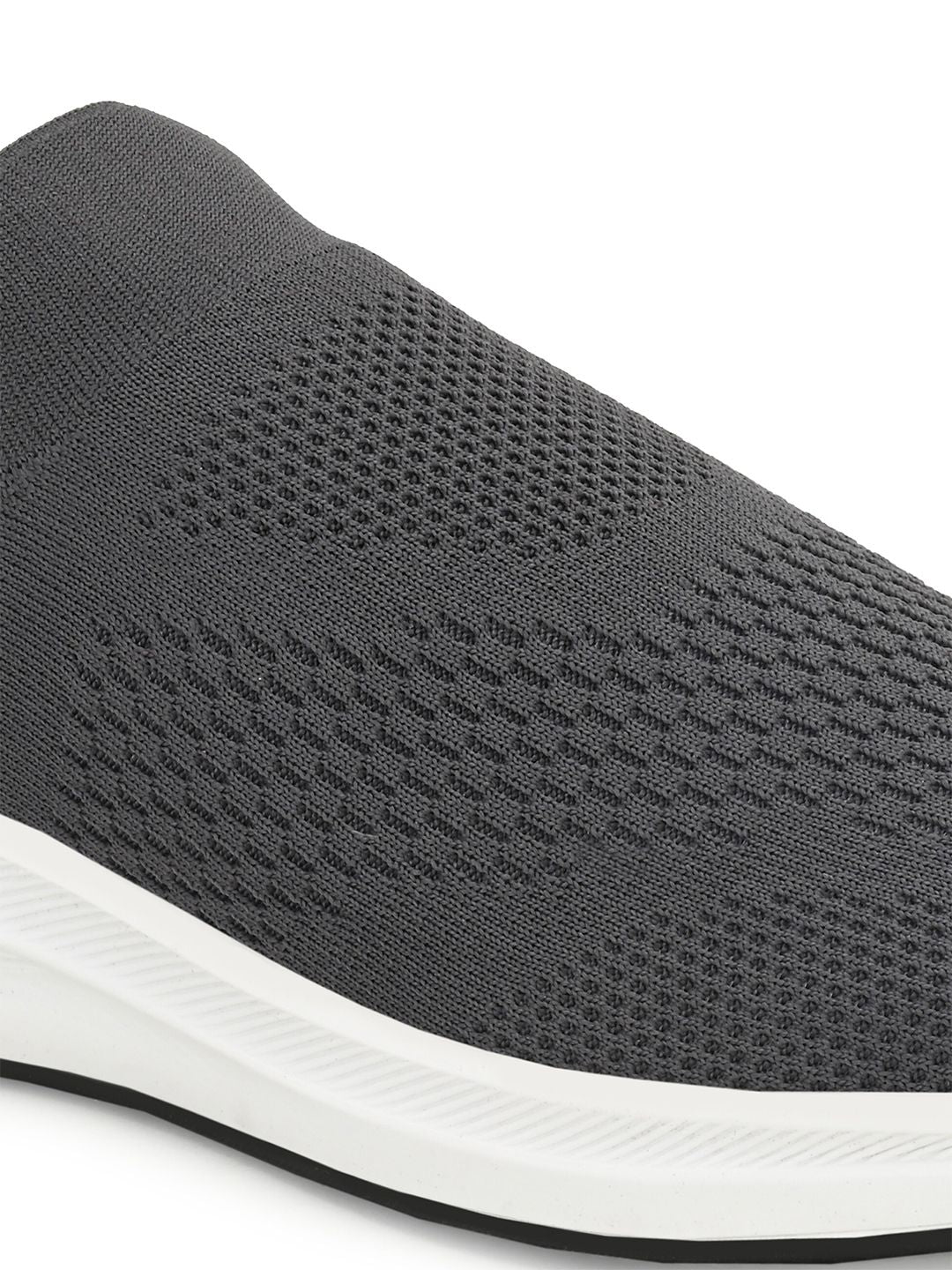  OFF LIMITS Men Anti-Bacterial Lightweight Insole Slip-On Walking Shoes