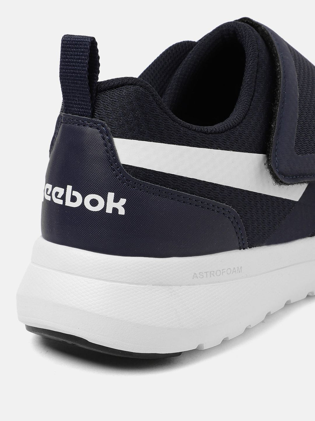  Reebok Men EQ Fit Non-Marking Walking Shoes