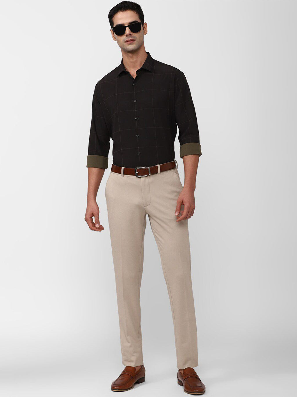  Van Heusen Sport Men Slim Fit Formal Trousers