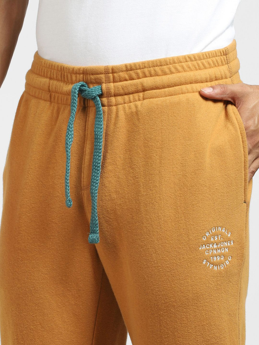  Jack & Jones Men Brown Solid Cotton Joggers