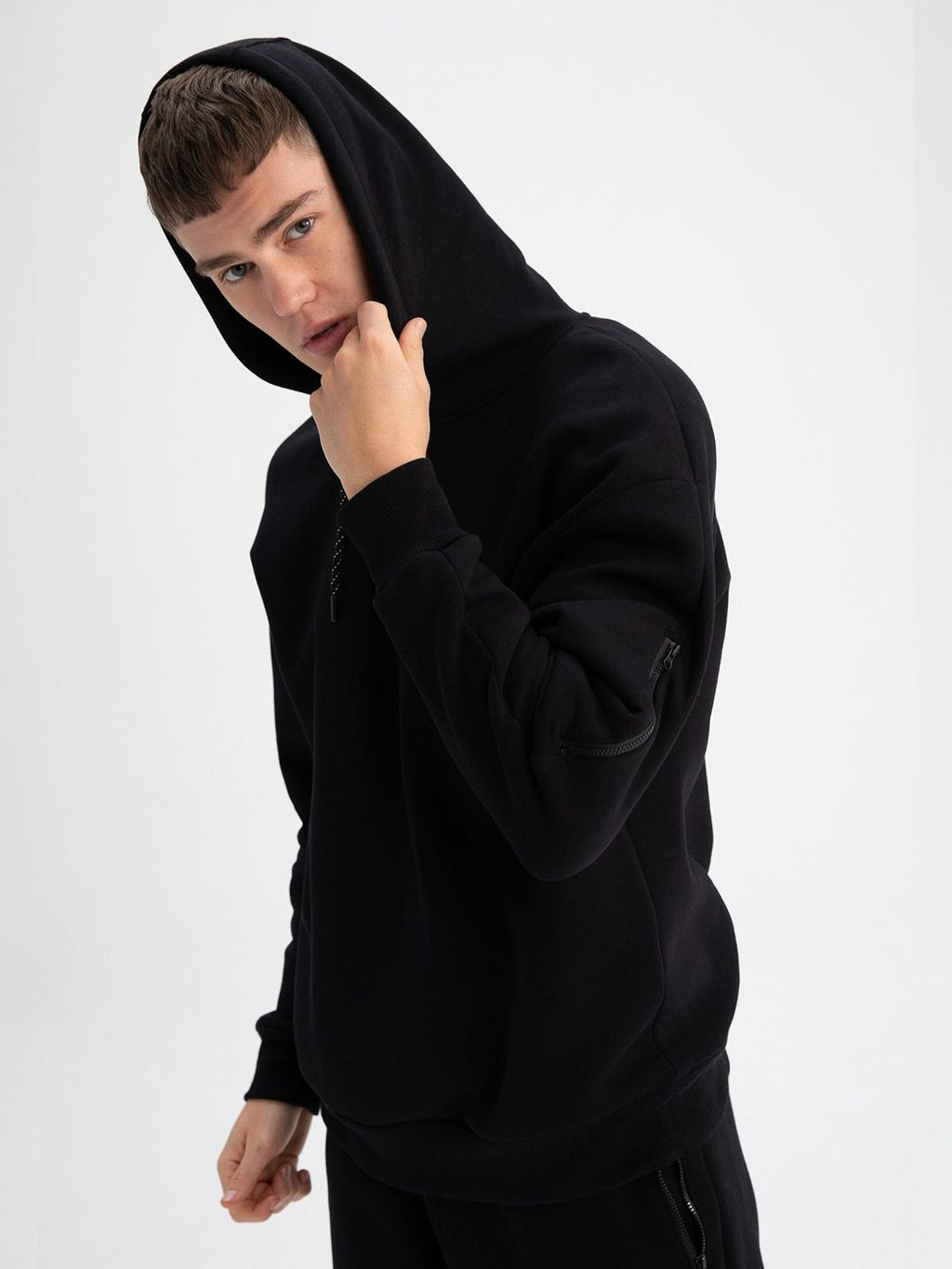  DeFacto Hooded Cotton Sweatshirt