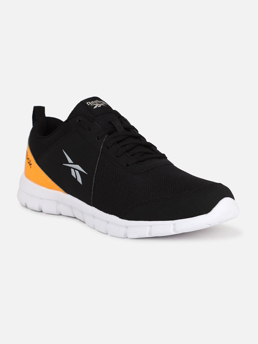  Reebok Men Travellar LP M Running Shoes