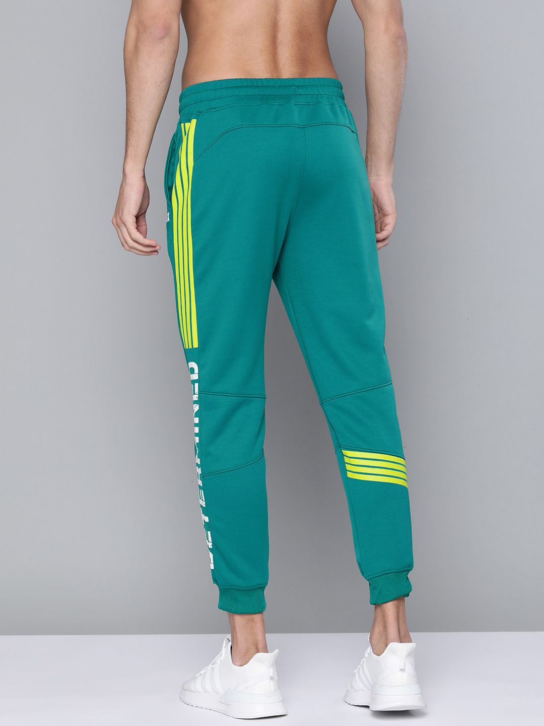  HRX By Hrithik Roshan Training Men Virdigiris Rapid-Dry Typography Track Pants