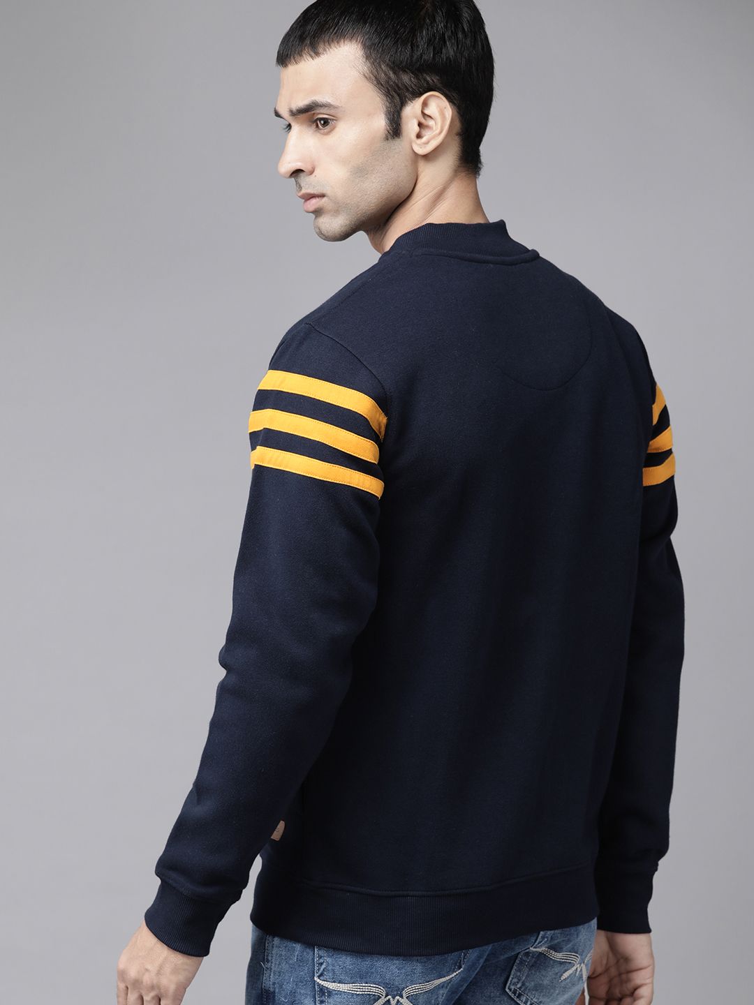  Roadster Men Navy Blue & Mustard Yellow Striped Sweatshirt