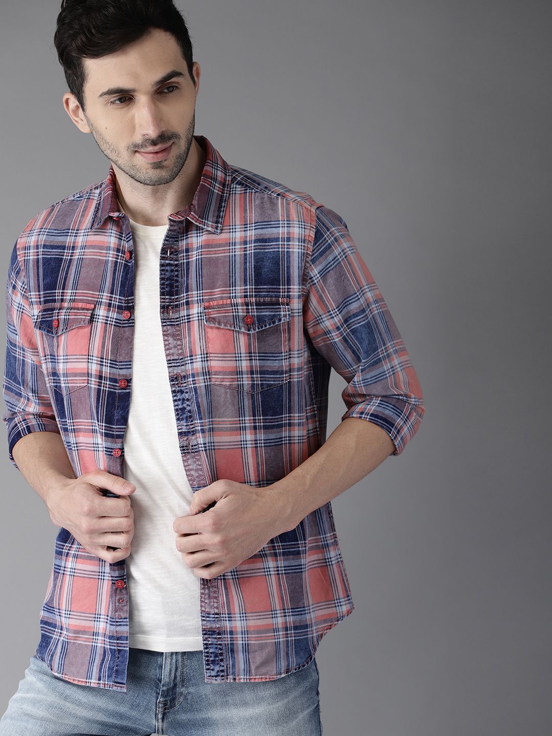  Moda Rapido Men Pink & Navy Blue Slim Fit Checked Casual Shirt