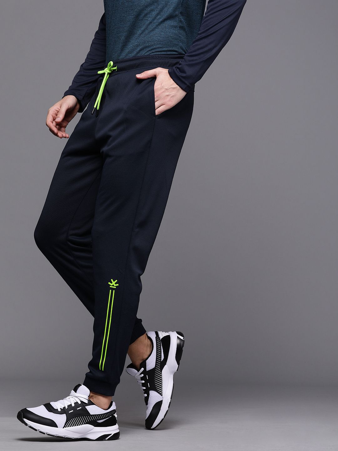  WROGN ACTIVE Men Navy Blue Solid Regular Fit Joggers