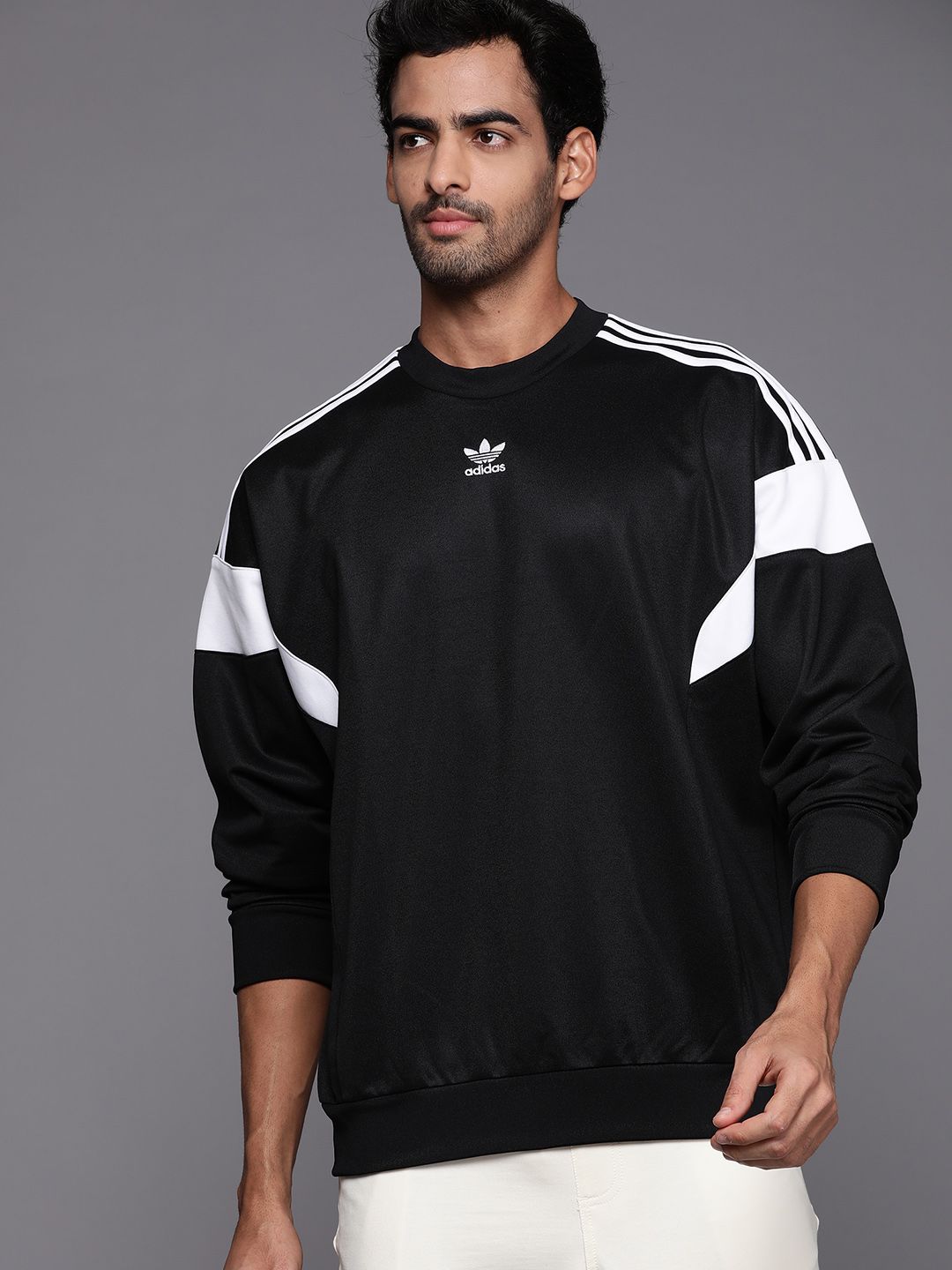  ADIDAS Originals Men Black & White Adicolor Classics Cut Line Challenger Crew Sweatshirt