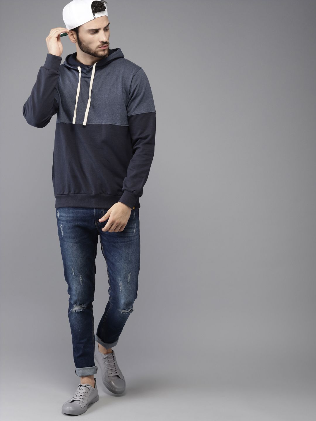  Campus Sutra Men Navy Blue Colourblocked Hooded Sweatshirt