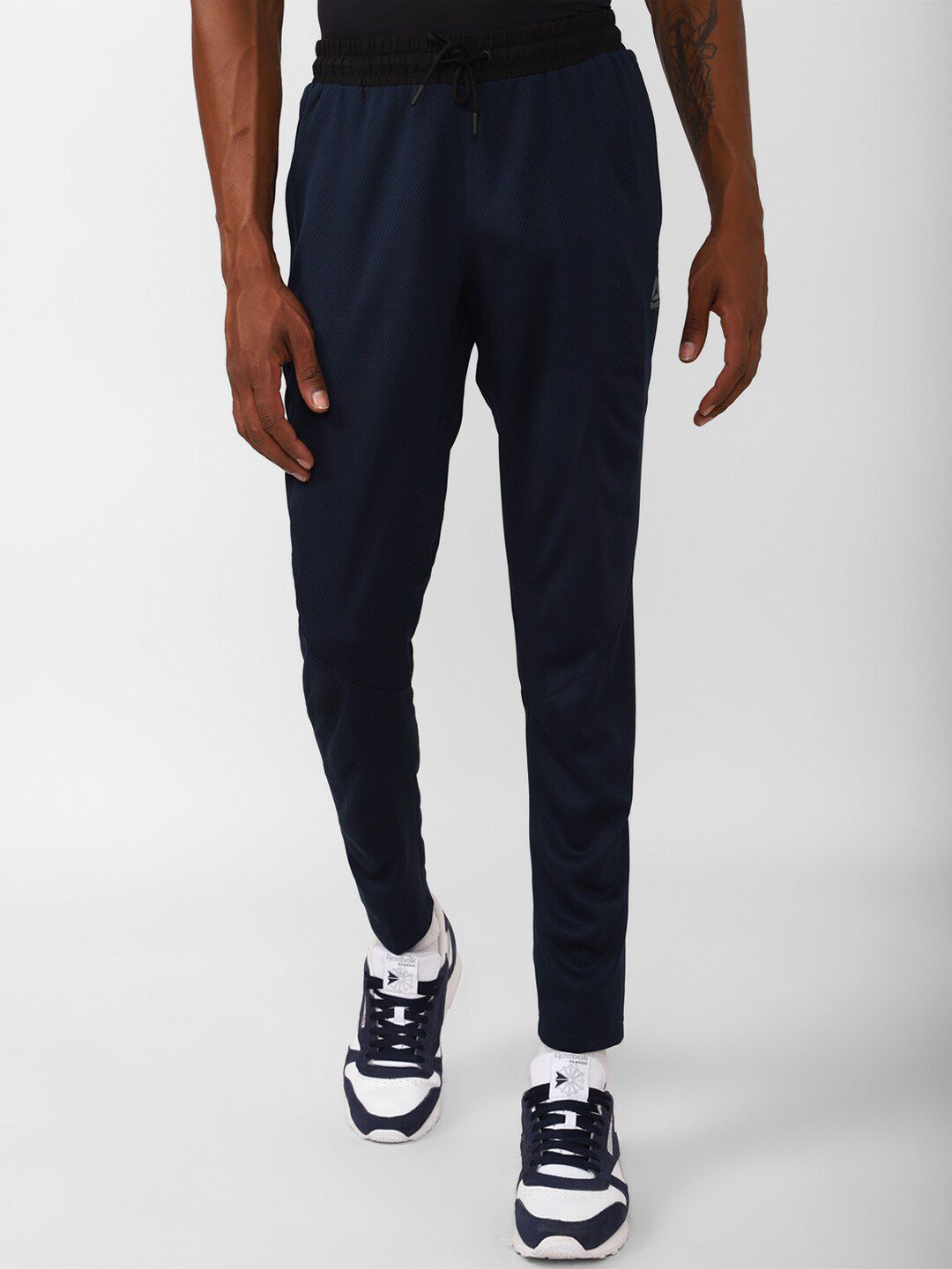  Reebok Men Fitness WOR SL TRCKSTR Track Pants