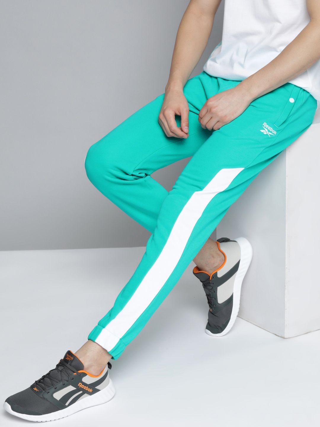  Reebok Classic Men Green & White WCE Contrast Panelled Joggers
