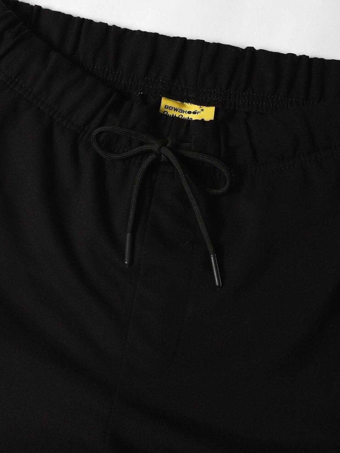  Bewakoof Plus Air 1.0 Men's Black Relaxed-Fit Cotton Cargo Joggers