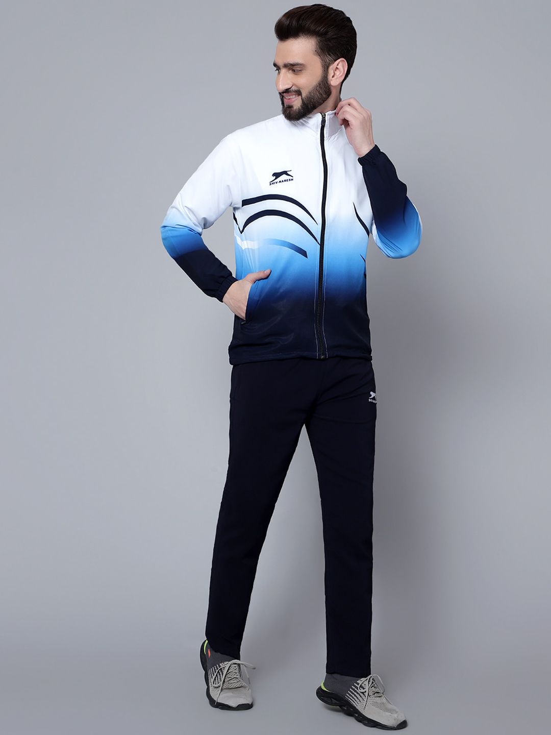  Shiv Naresh Men Colourblocked High Neck Sports Tracksuit