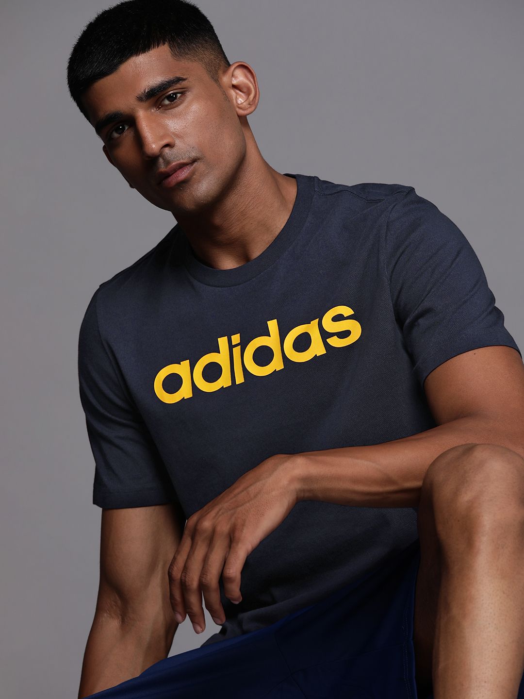 ADIDAS Men Essential Linear Single Jersey Brand Logo Print T-shirt