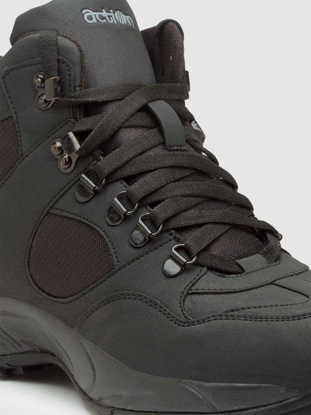  Action Men Lightweight High-Top Running Non-Marking Shoes