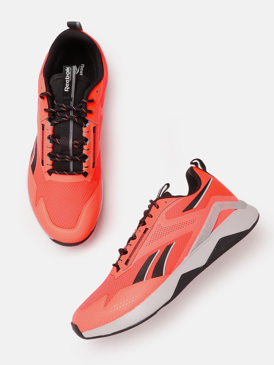  Reebok Men Printed Detail Nanoflex Adventure TR Training Or Gym Shoes