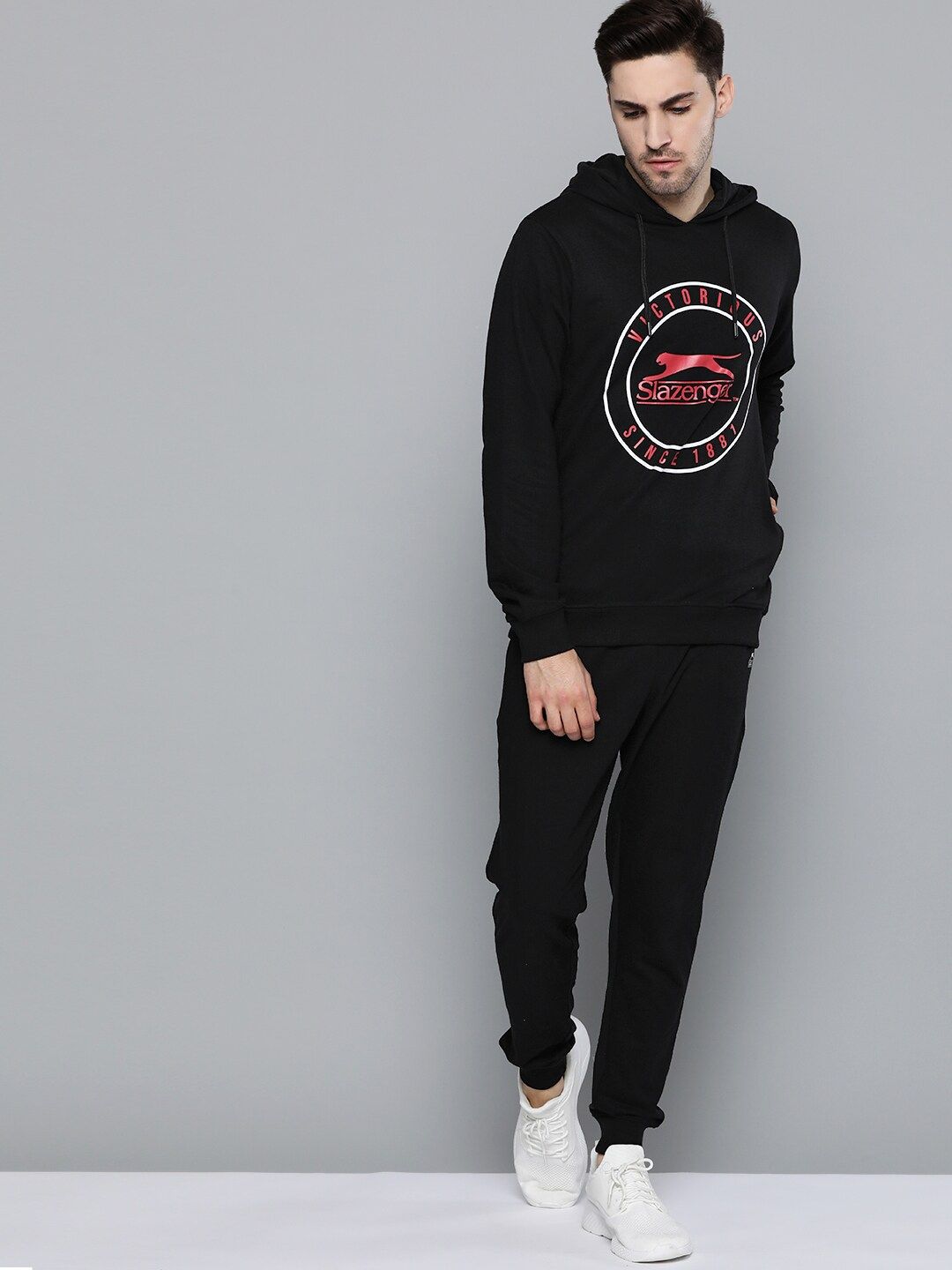  Slazenger Men Black & Red Printed Tracksuit