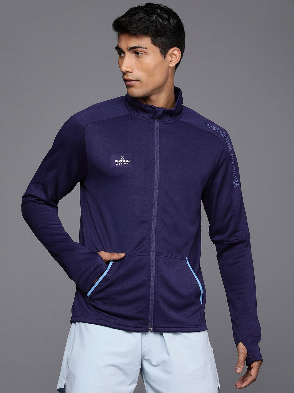  WROGN ACTIVE Men Blue Solid Sweatshirt