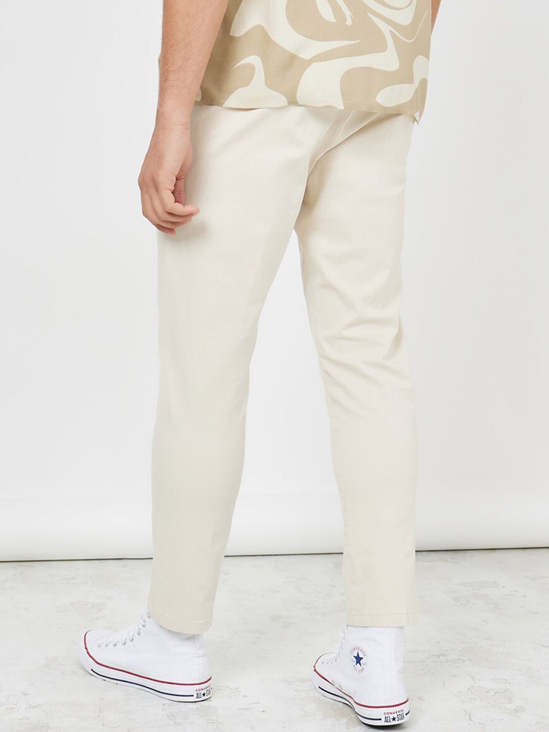  Styli Men Beige Mid-Rise Slim-Fit Pure Cotton Track Pants