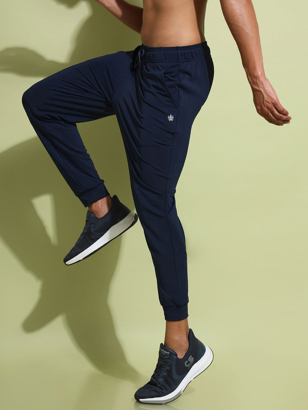  Cultsport Men Brand Logo Printed Flydry Joggers