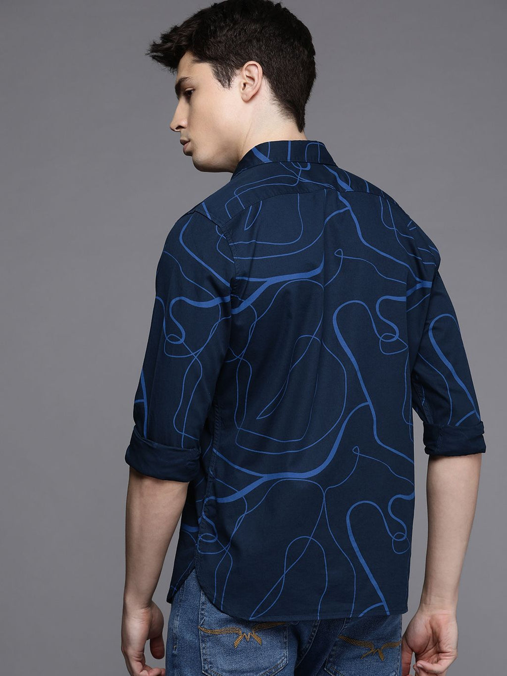  WROGN Slim Fit Abstract Printed Pure Cotton Casual Shirt