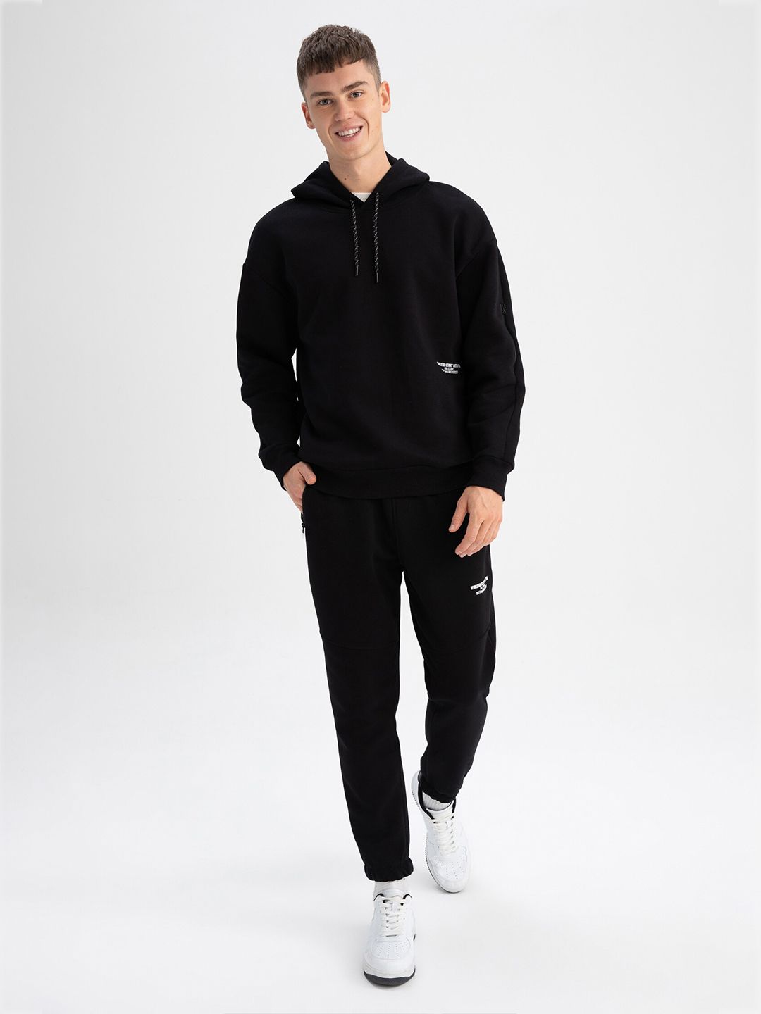  DeFacto Hooded Cotton Sweatshirt
