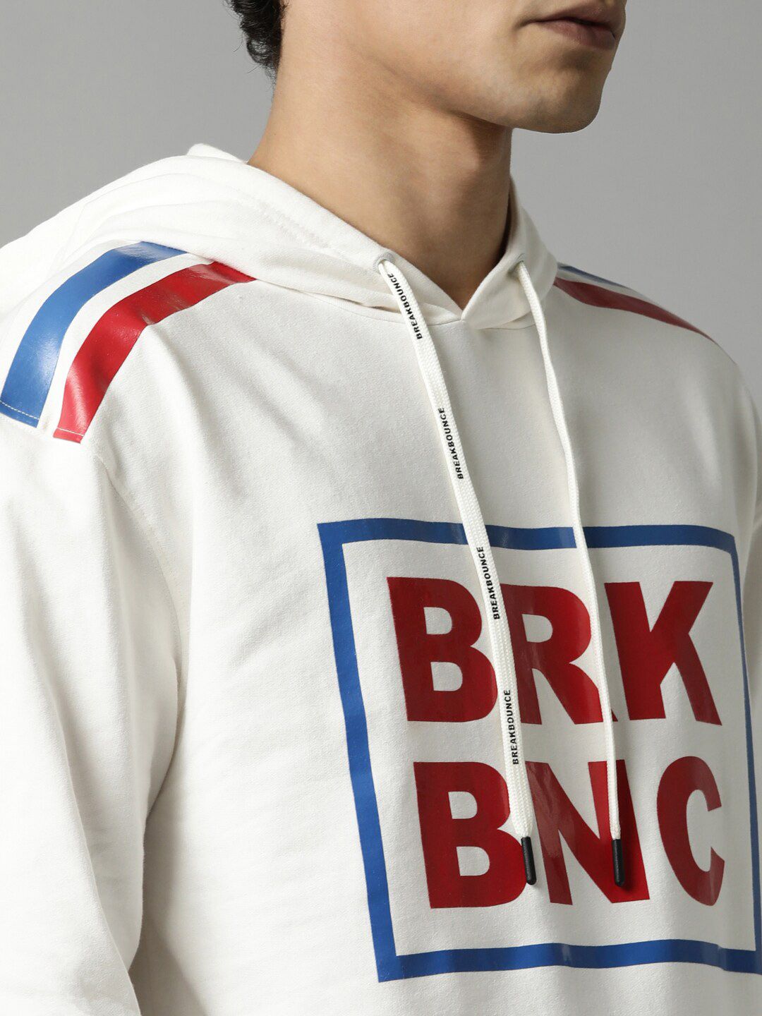  Breakbounce Men Off White Printed Hooded Pure Cotton Sweatshirt