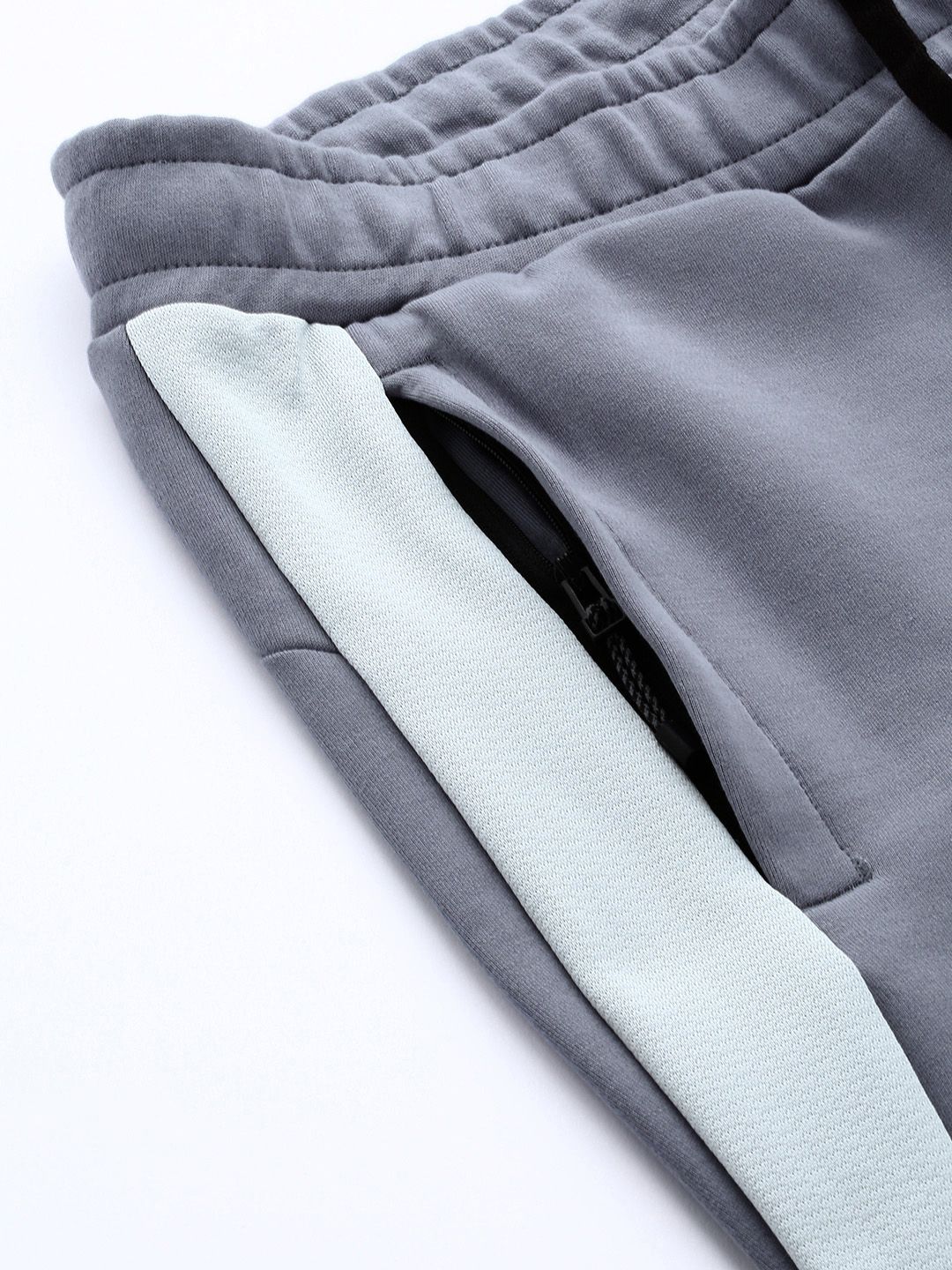  Puma Men Evo Stripe Knitted Dry-Cell Lightweight Slim Fit Casual Pants