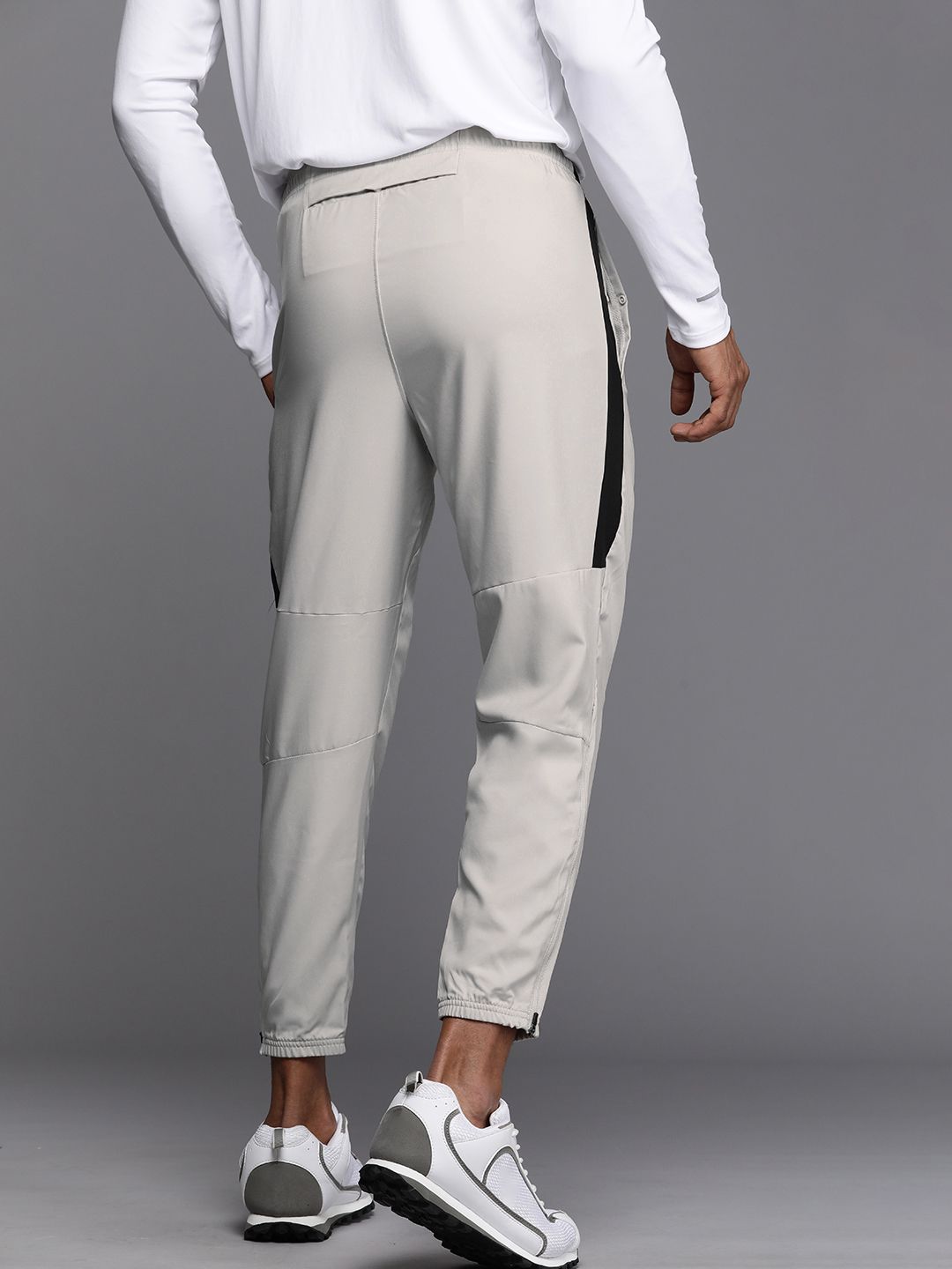 Nike Men Challenger Solid Dri-Fit Running Track Pants
