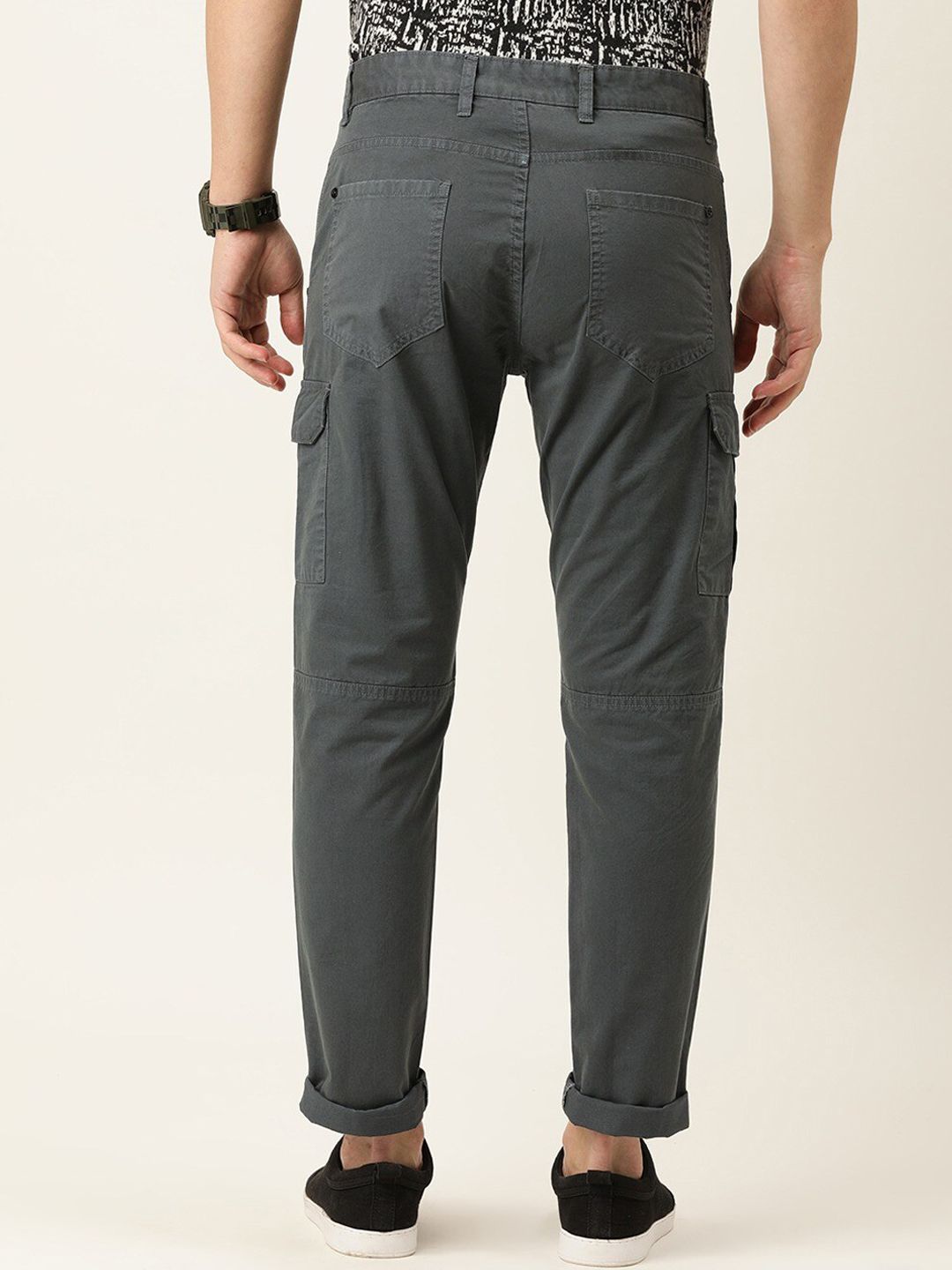  IVOC Men Grey Slim Fit Cotton Cargos Trousers