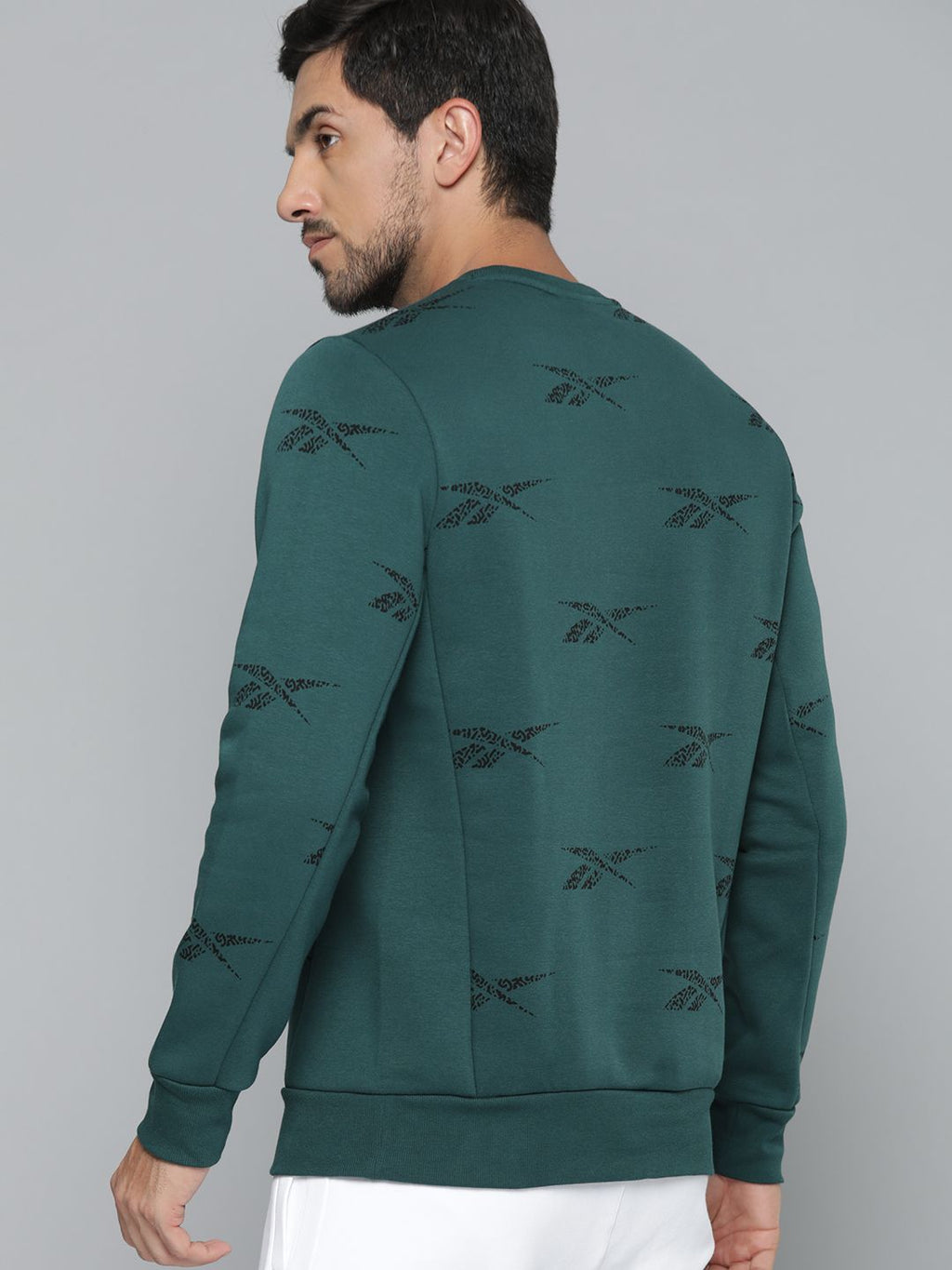  Reebok Men Green Printed AOP Sweatshirt