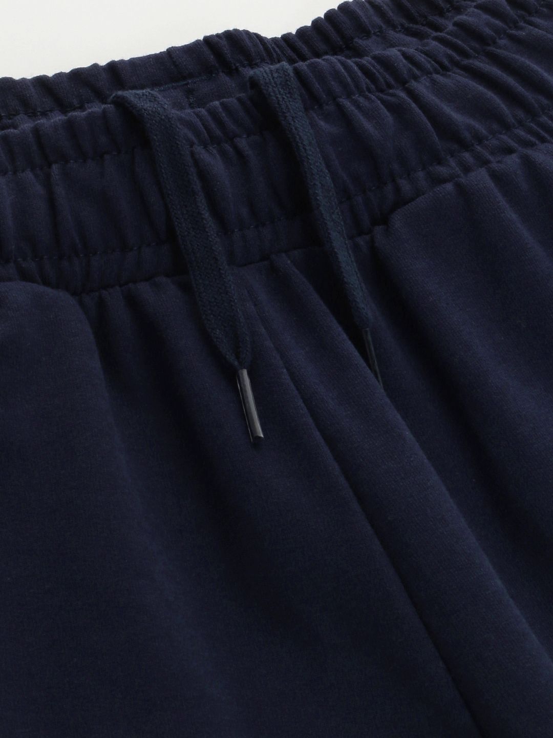  Puma Men Solid Mid Rise Joggers
