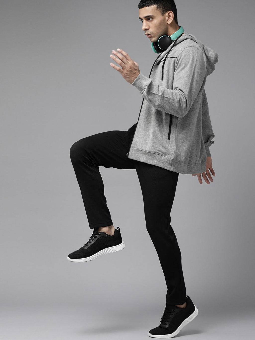 PROWL By Tiger Shroff Men Grey Melange Solid Hooded Sweatshirt