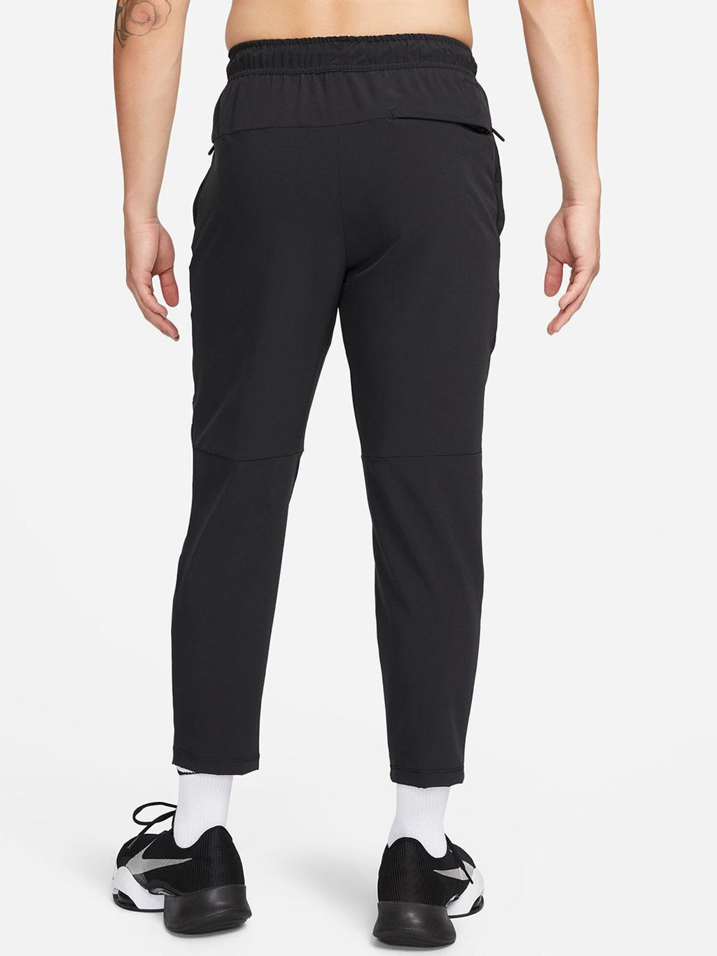  Nike Men Dri-FIT Straight-Leg Versatile Track Pants