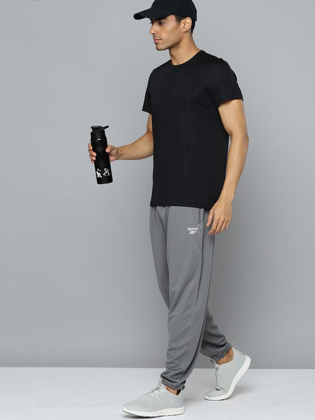  Reebok Men Training Speedwick Prime Joggers