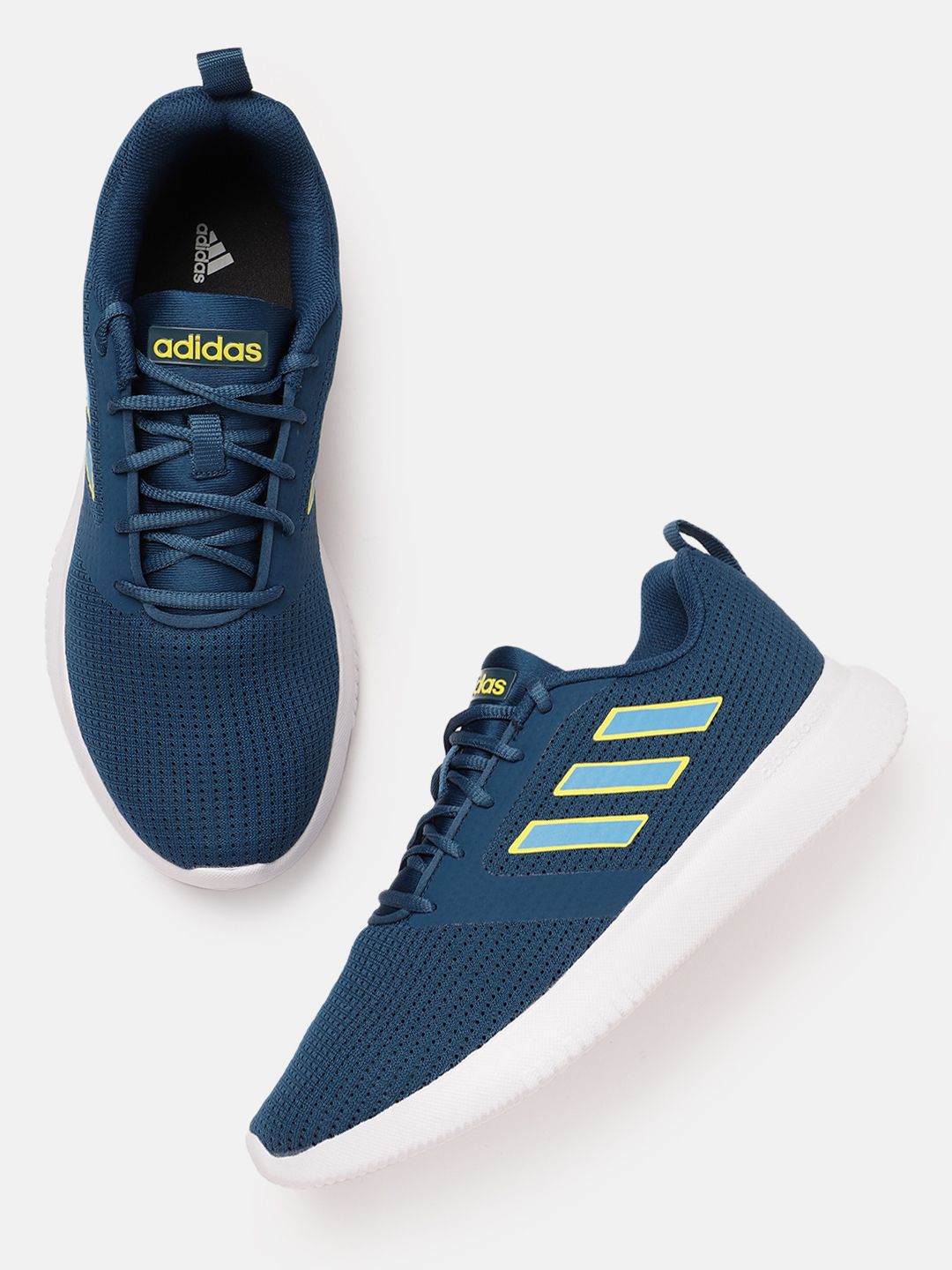  ADIDAS Men Fleecewalk Walking Shoes