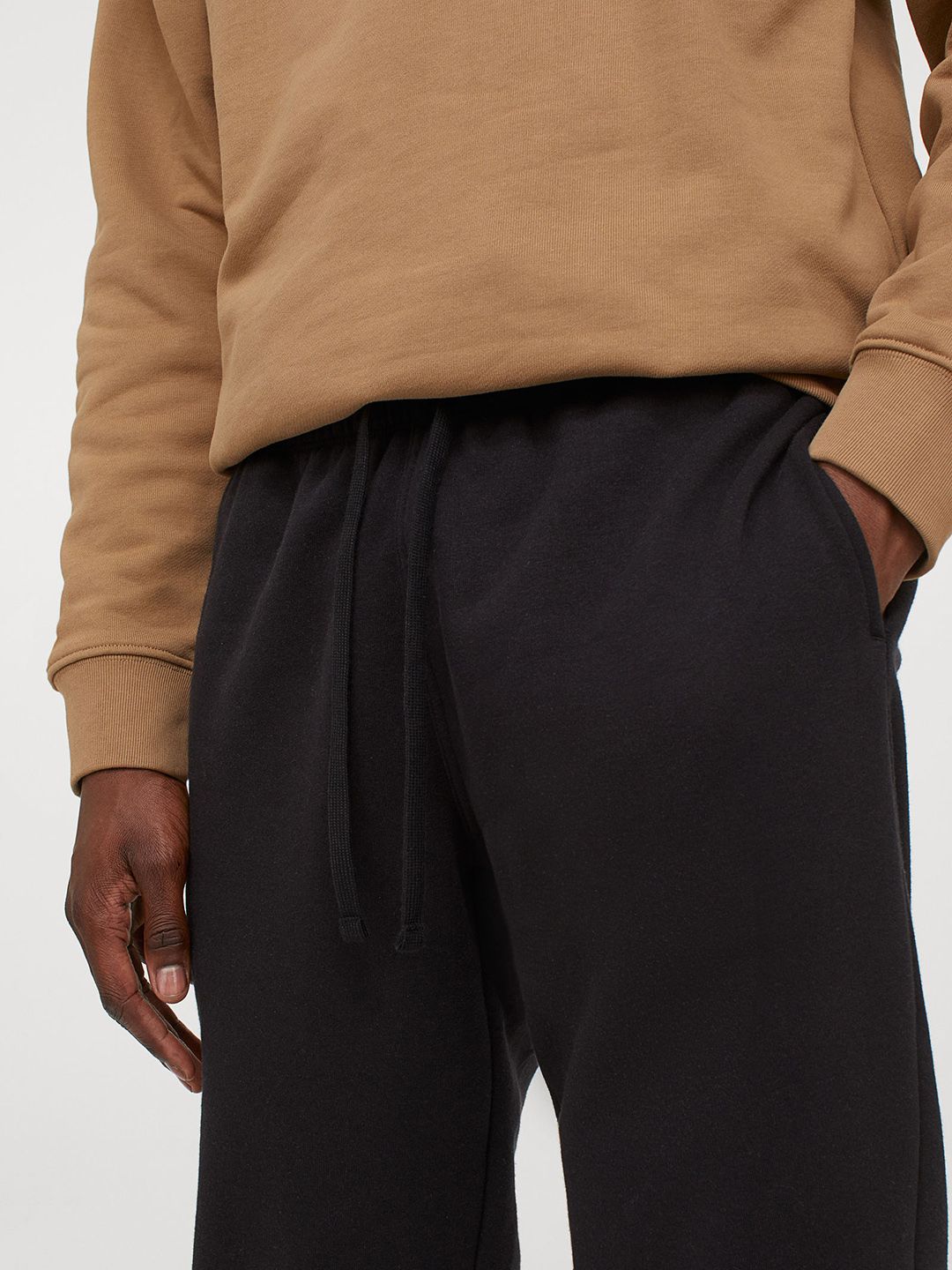  H&M Men Black Regular Fit Joggers
