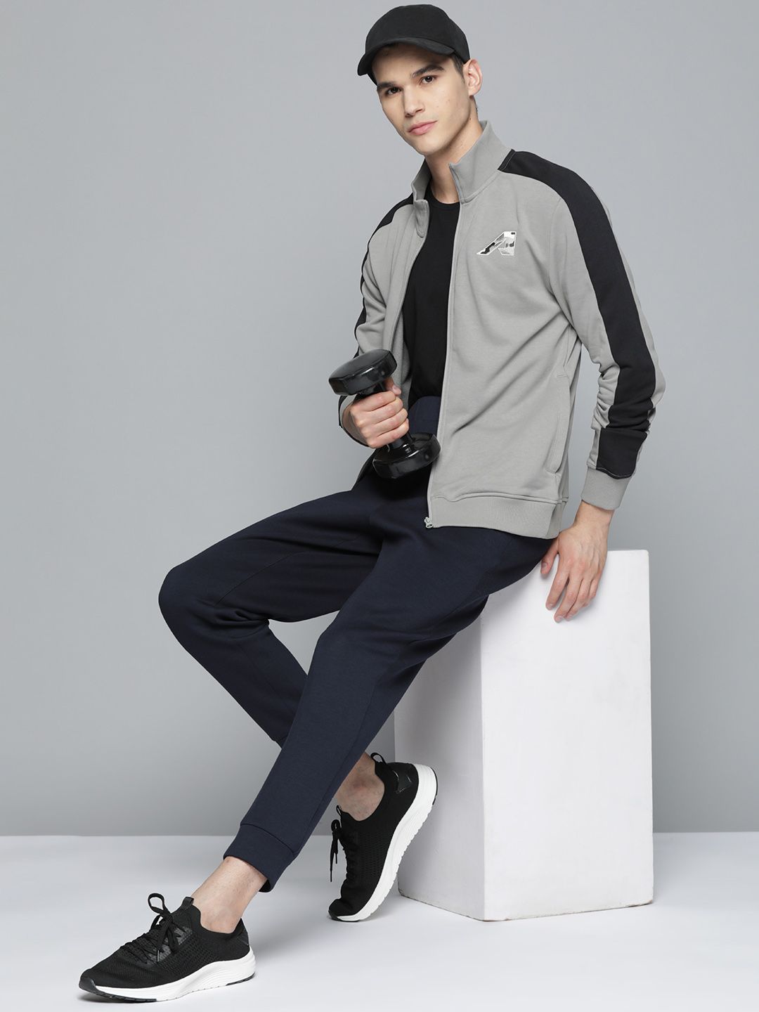 Alcis Men Grey Colourblocked Sweatshirt
