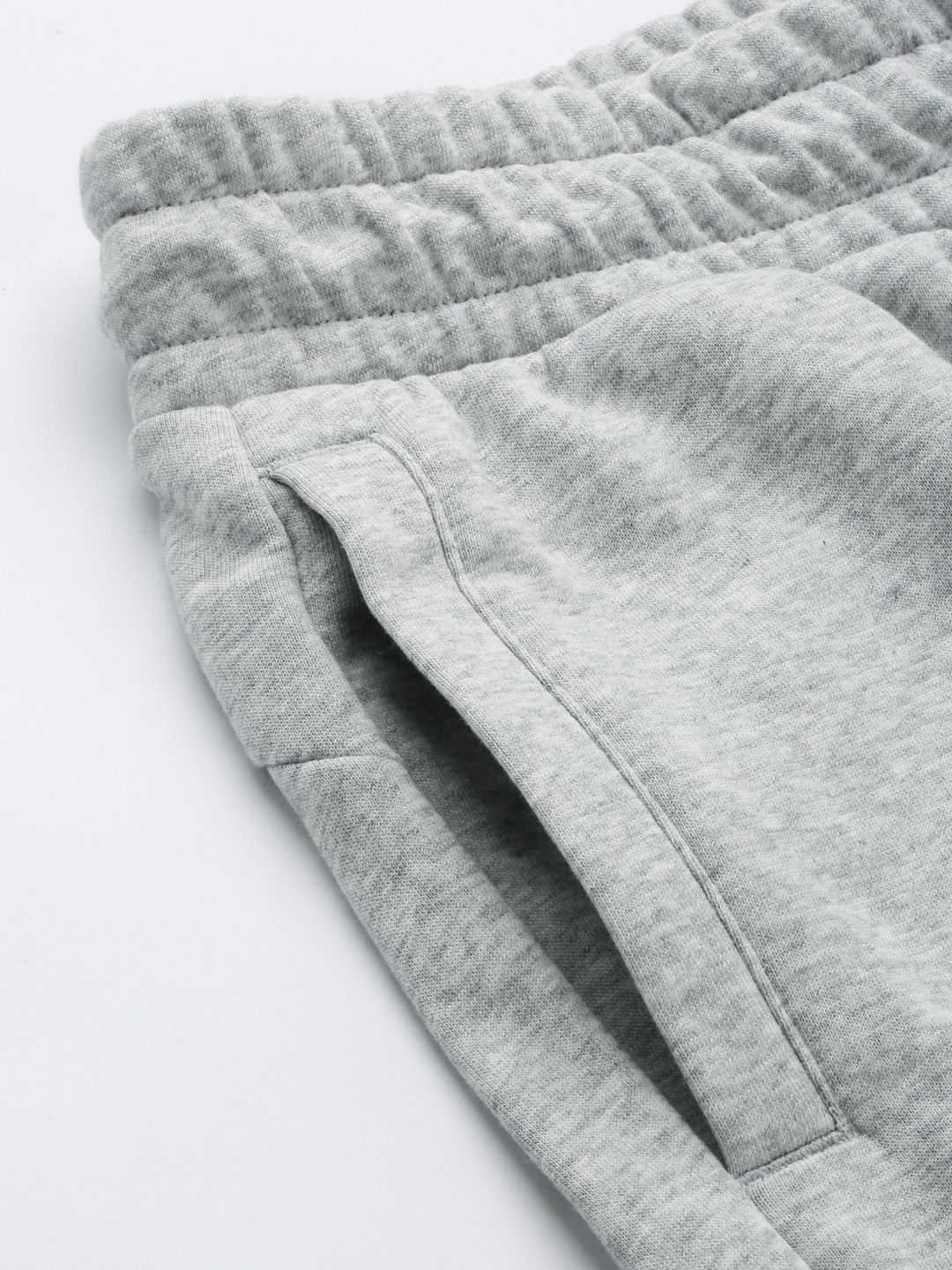  Puma Men Colourblocked POWER Cat Regular Fit Outdoor Joggers