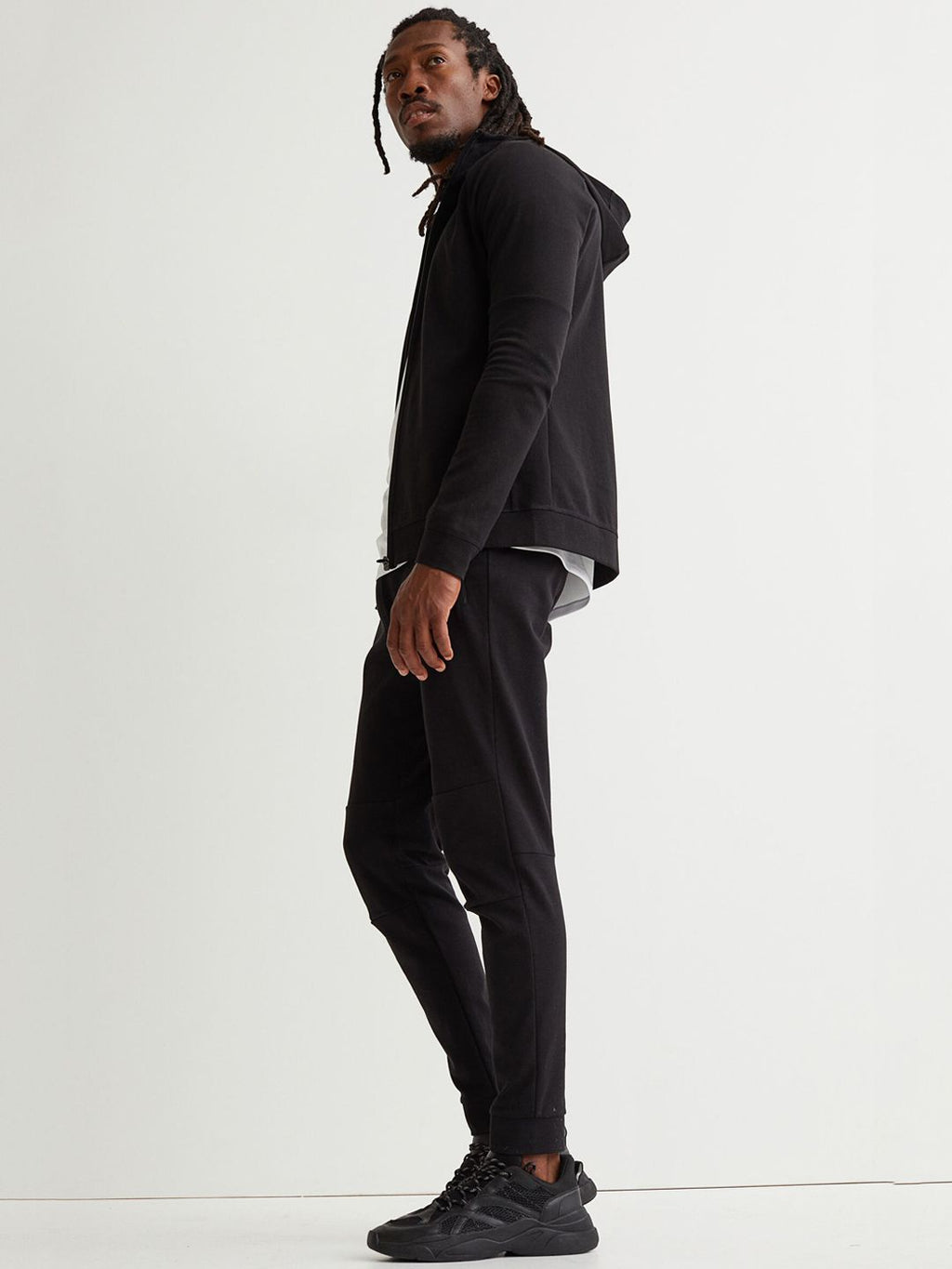  H&M Men Black Slim Fit Sports Joggers